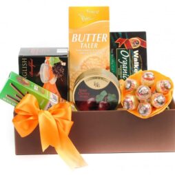 Gourmet & Sweet Bouquet Gift Box