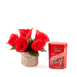 Artificial Red Rosses, Lindt Pralines